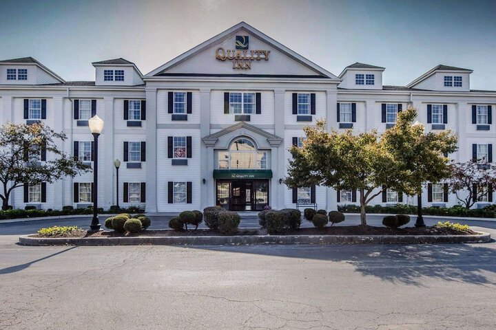 Hotel 6 of 67