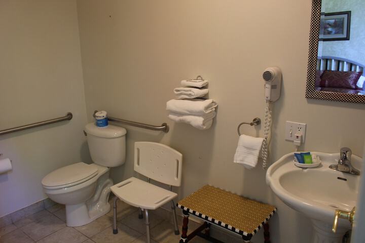 Room 87 of 140