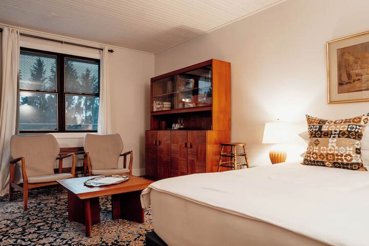 Room 46 of 52