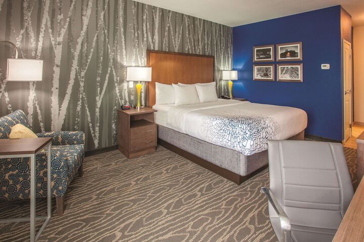 Room 14 of 23