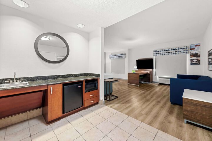 Room 7 of 45