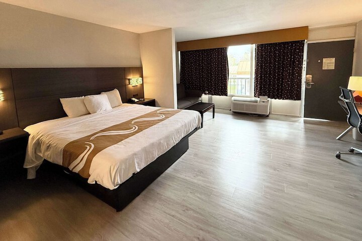 Quality Inn & Suites Baton Rouge West – Port Allen