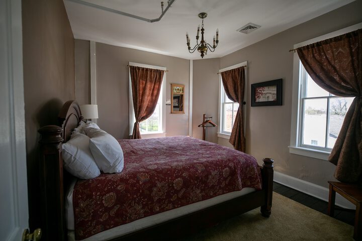 Room 16 of 78