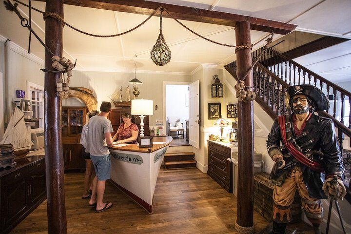 Blackbeards Lodge
