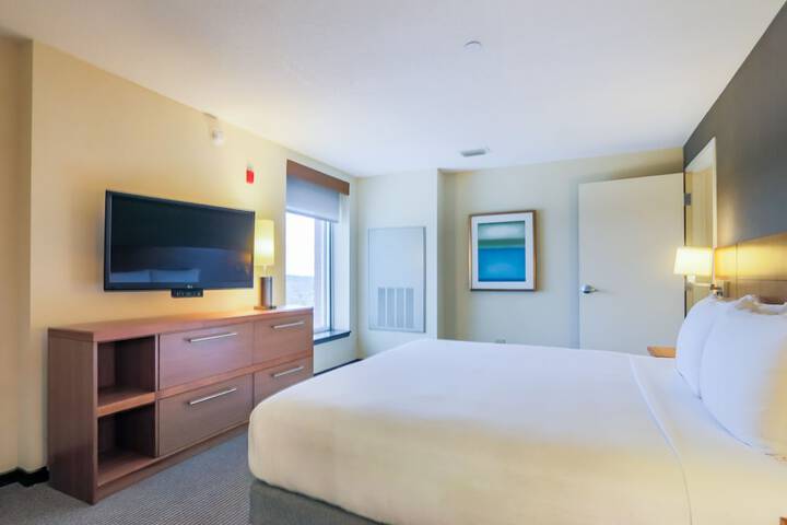 Room 21 of 46