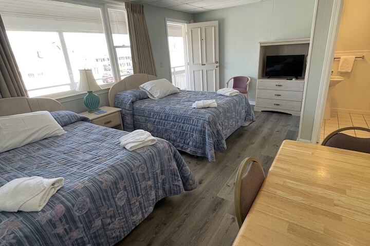 Beau Rivage Motel