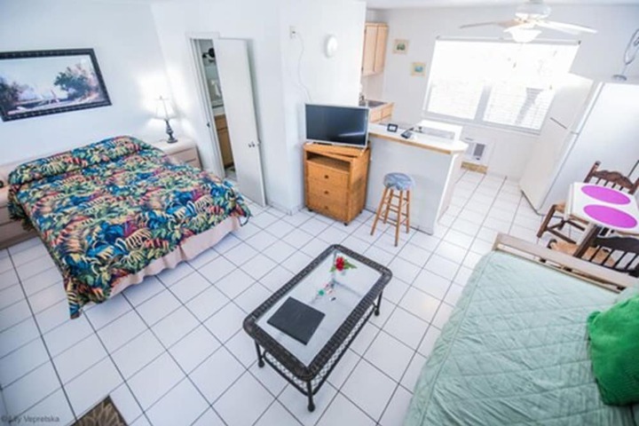 Room 58 of 85