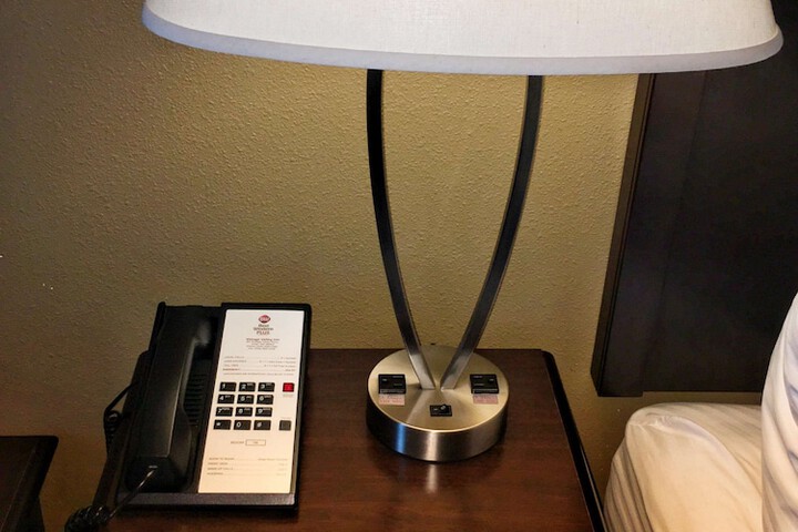 Room 28 of 76