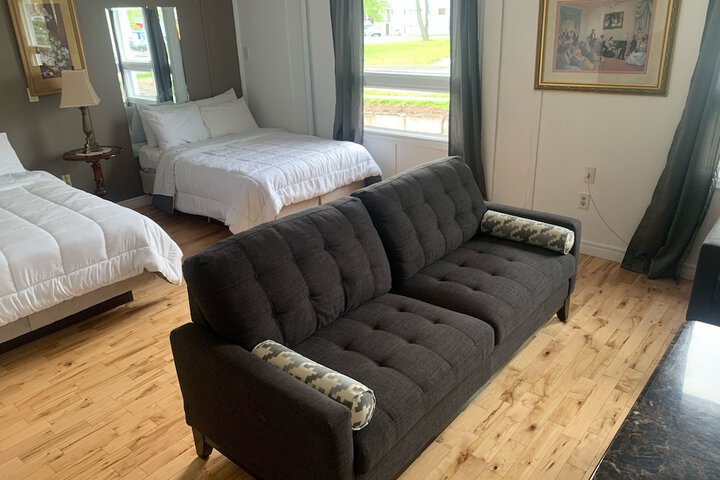 Room 49 of 71
