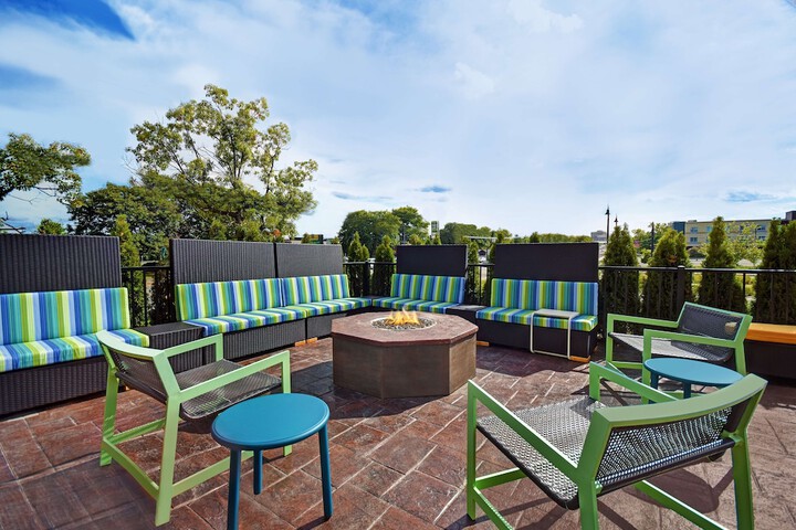Home2 Suites by Hilton Utica NY