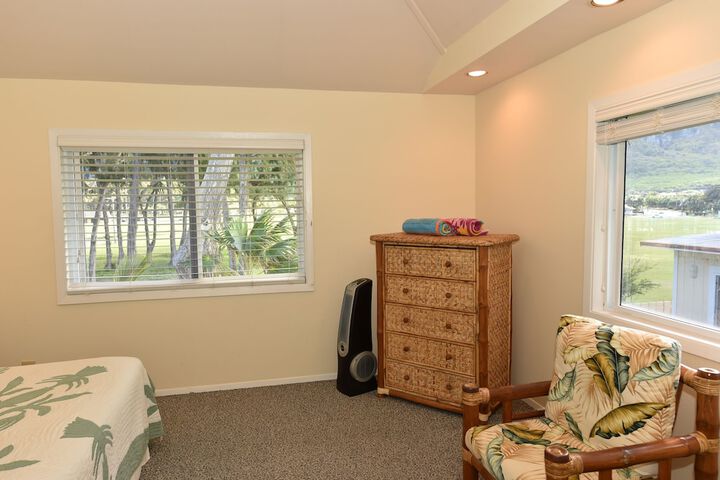 Waimanalo Beach Cottages