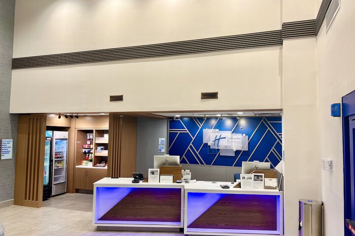 Holiday Inn Express Madison by IHG