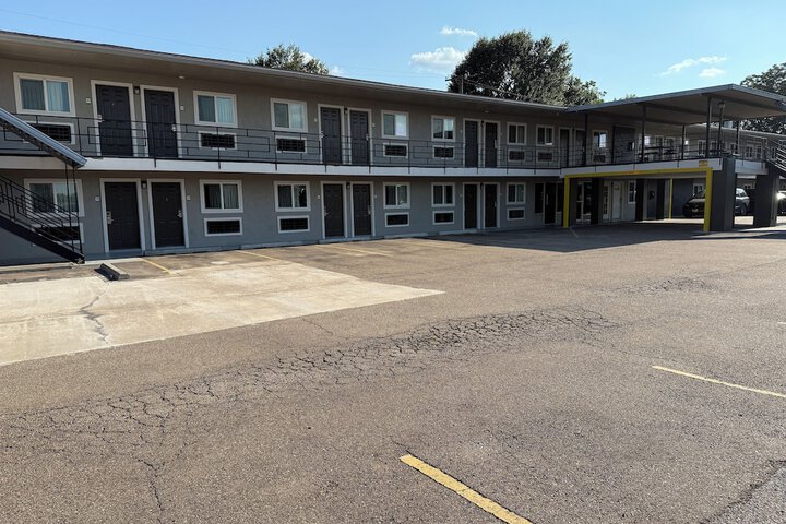 Bostonian Inn