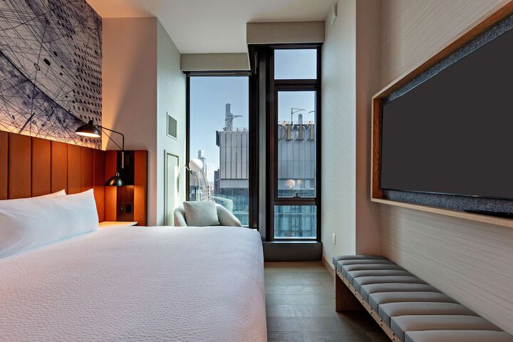 Tempo by Hilton New York Times Square