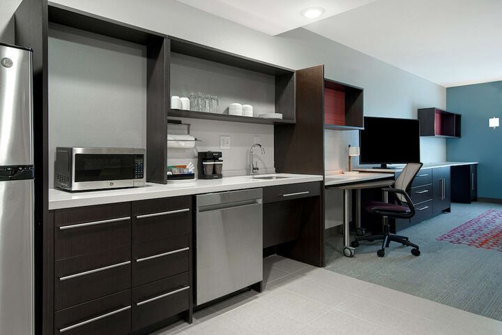 Room 15 of 44