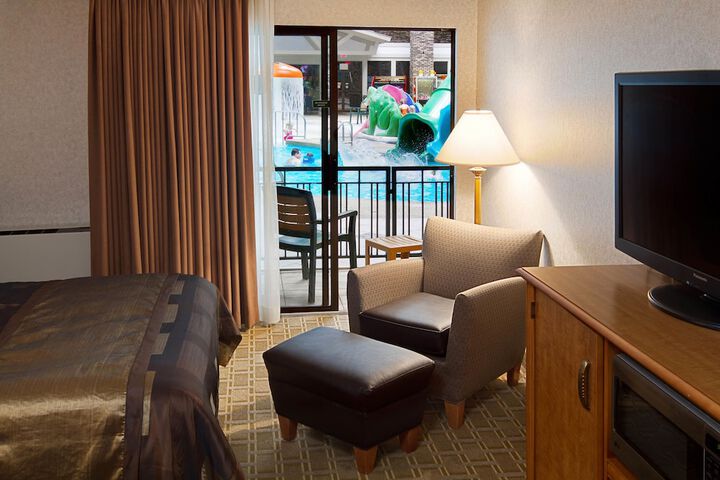 Bismarck Hotel and Conference Center