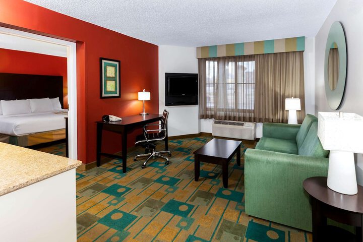 Room 5 of 29