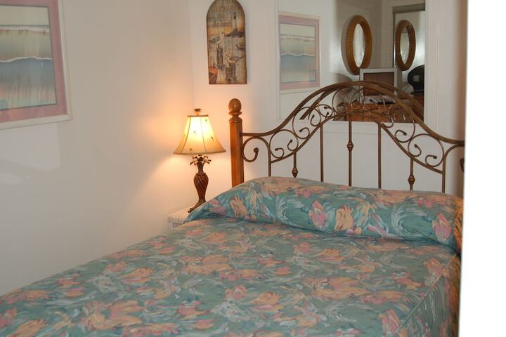 Room 73 of 94