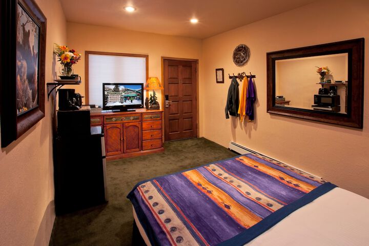 Room 16 of 31