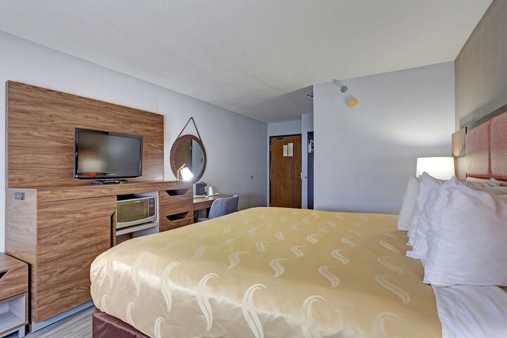 Quality Inn Pierre - Fort Pierre