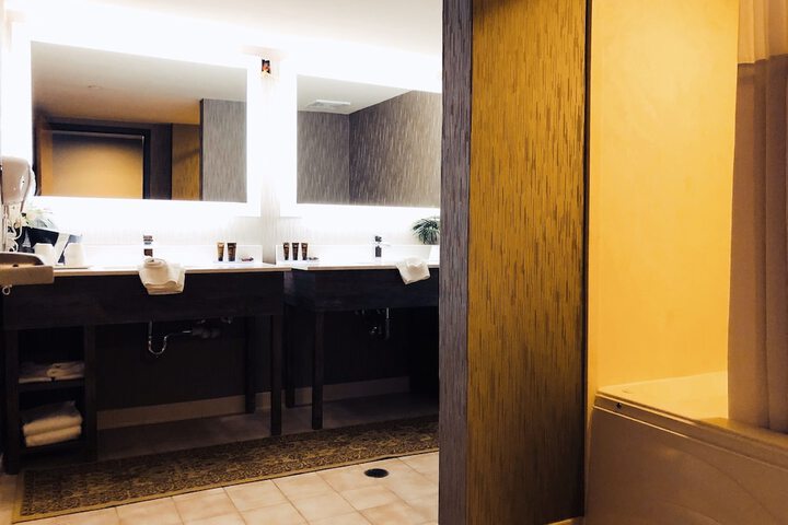 Room 50 of 72