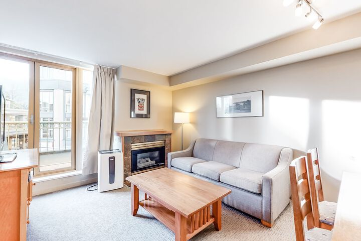 Whistler Peak Lodge