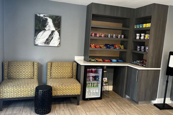 Quality Inn Asheville Airport