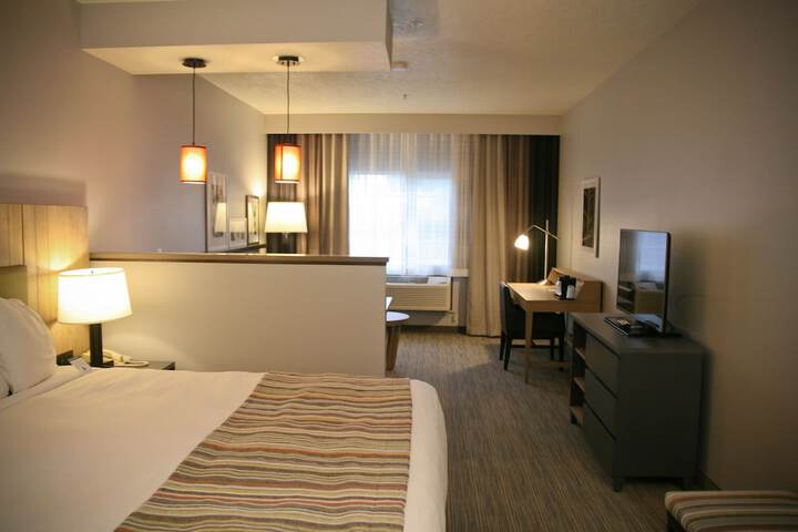 Room 15 of 43