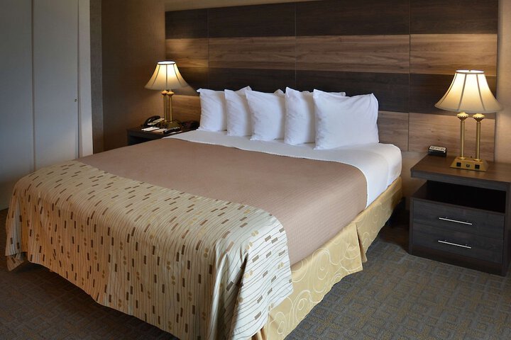 Room 15 of 42