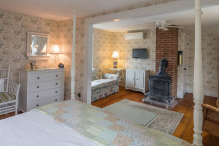 Snug Cottage