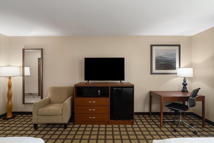Baymont by Wyndham Oacoma