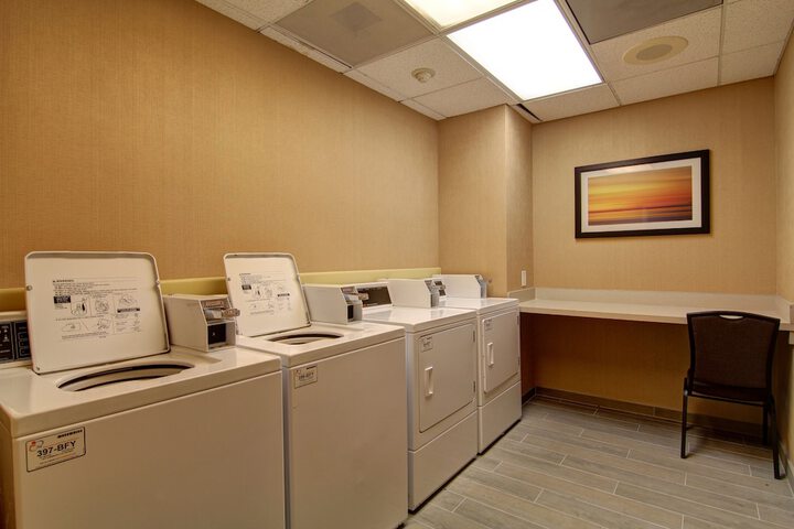 Room 19 of 40