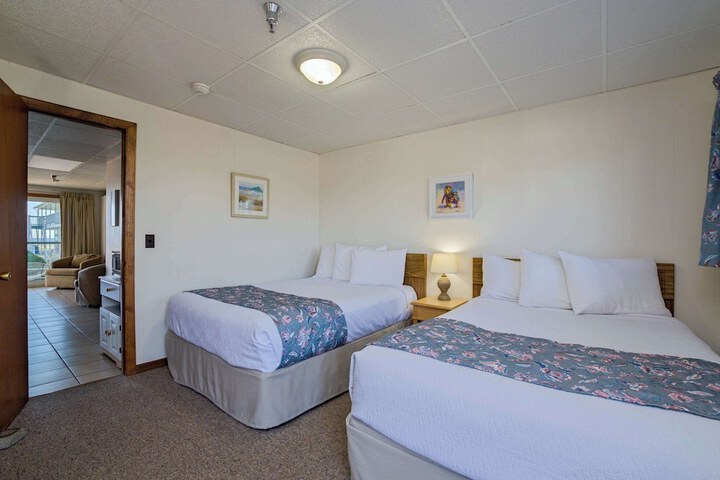Room 16 of 29