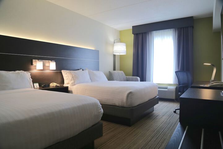 Room 28 of 51
