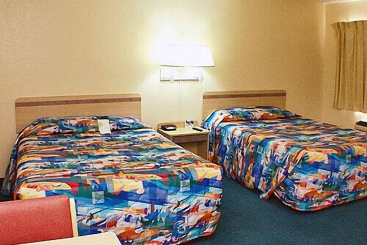 Motel 6 Seymour IN - North