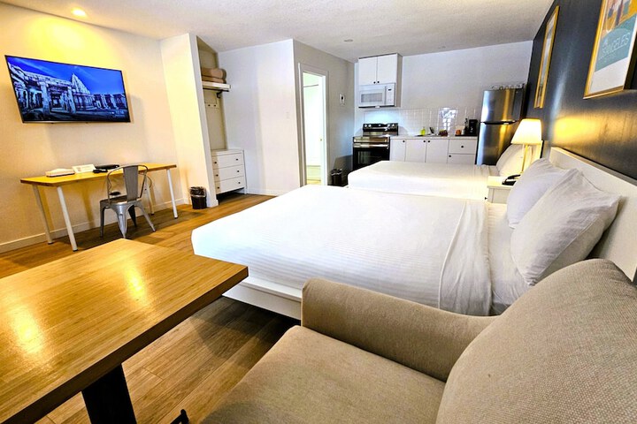 Cloud 9 Inn