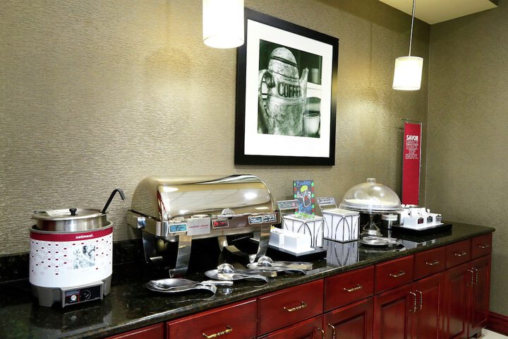 Breakfast/Coffee Service 103 of 115