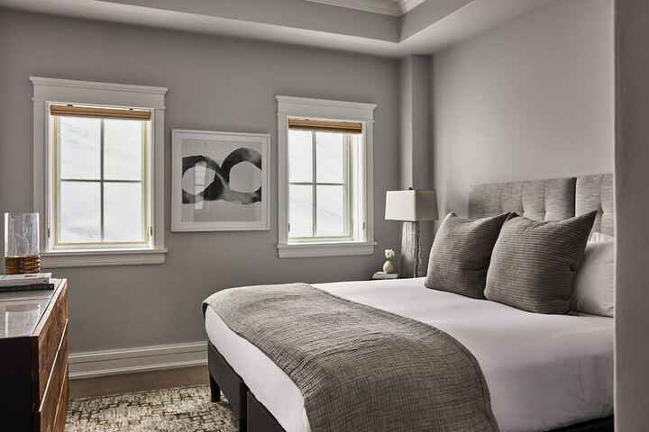 Element 52 Auberge Collection