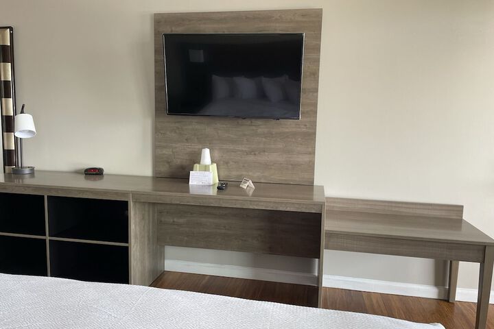 Room 14 of 20