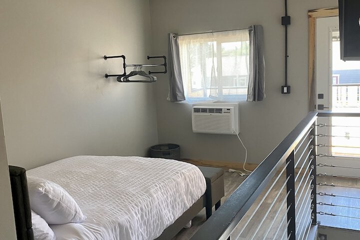 Room 24 of 26