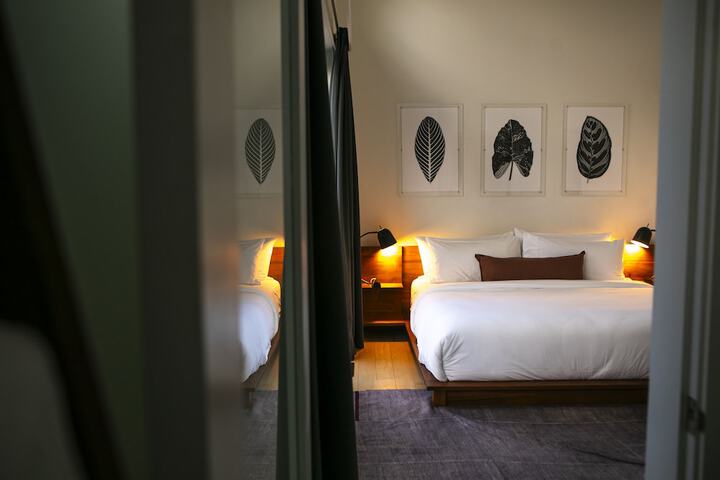Room 40 of 93