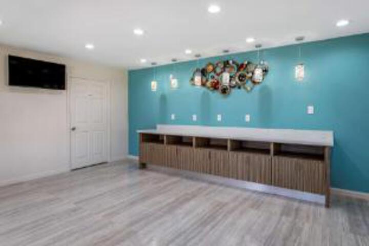 Sunset Inn