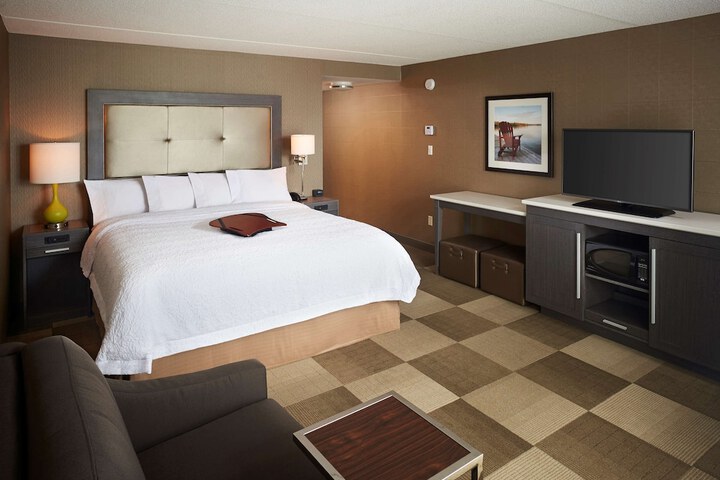 Room 21 of 31