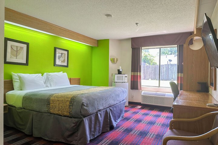 Classic Inn by Townhouse American Way Memphis I 240