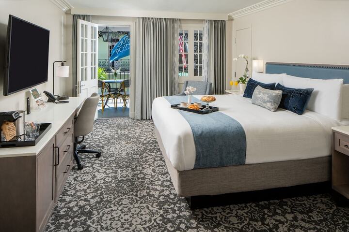 Room 21 of 50
