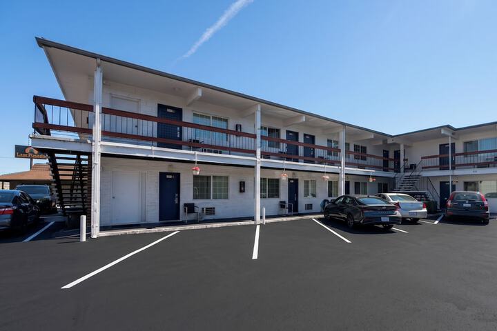 Travelers Inn by OYO Longview Kelso