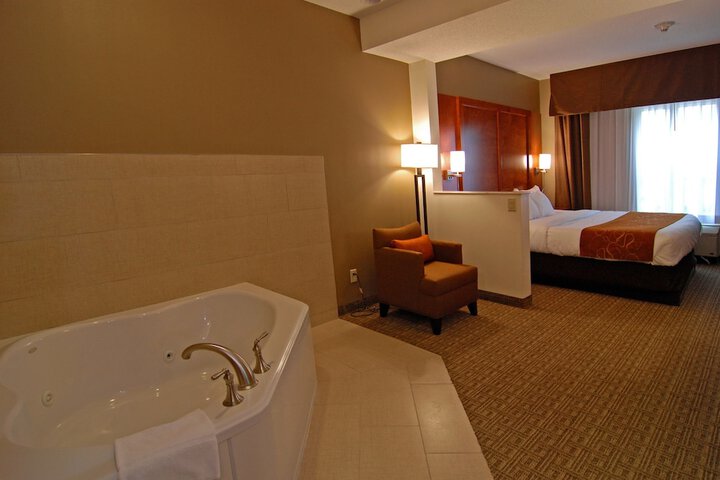 Room 34 of 49