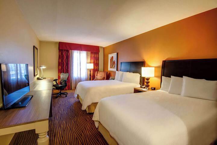 Room 12 of 26
