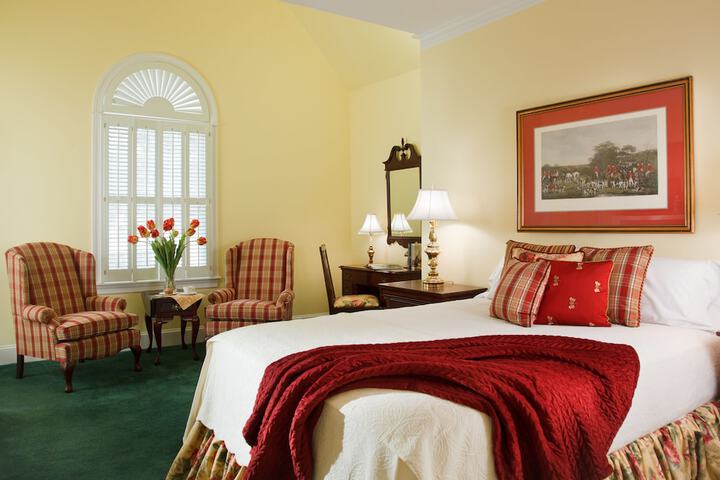 Room 32 of 50