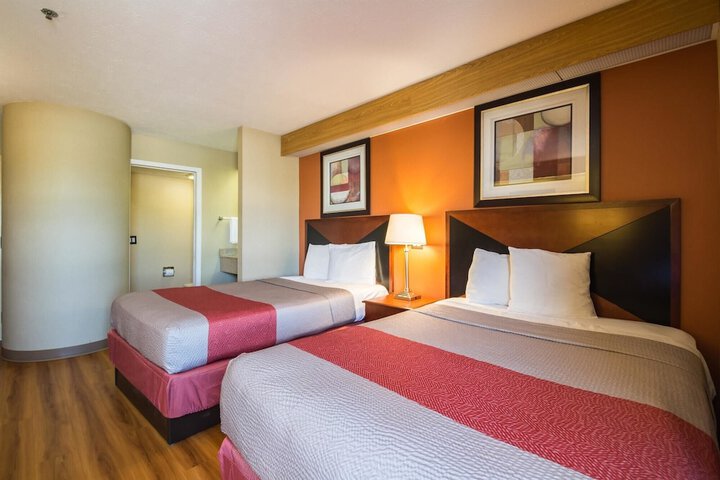 Motel 6 Indianapolis IN - Airport